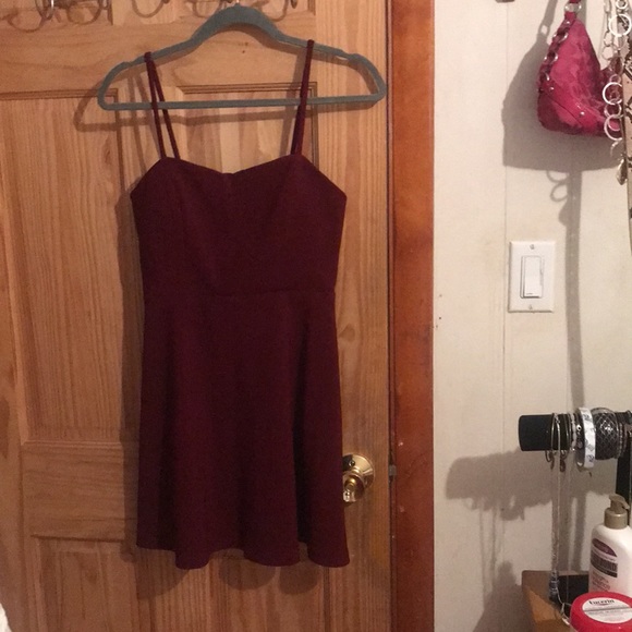 Adorable dress from Forever 21 in Excellent slightly used condition! - Picture 2 of 7